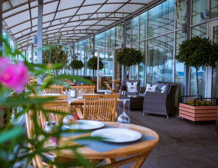 Рестораны и бары